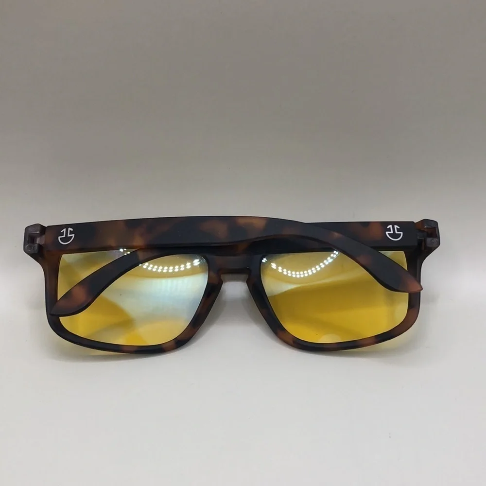 Bundle Lot 8 Sunglasses Cat Eye Square Round Shield